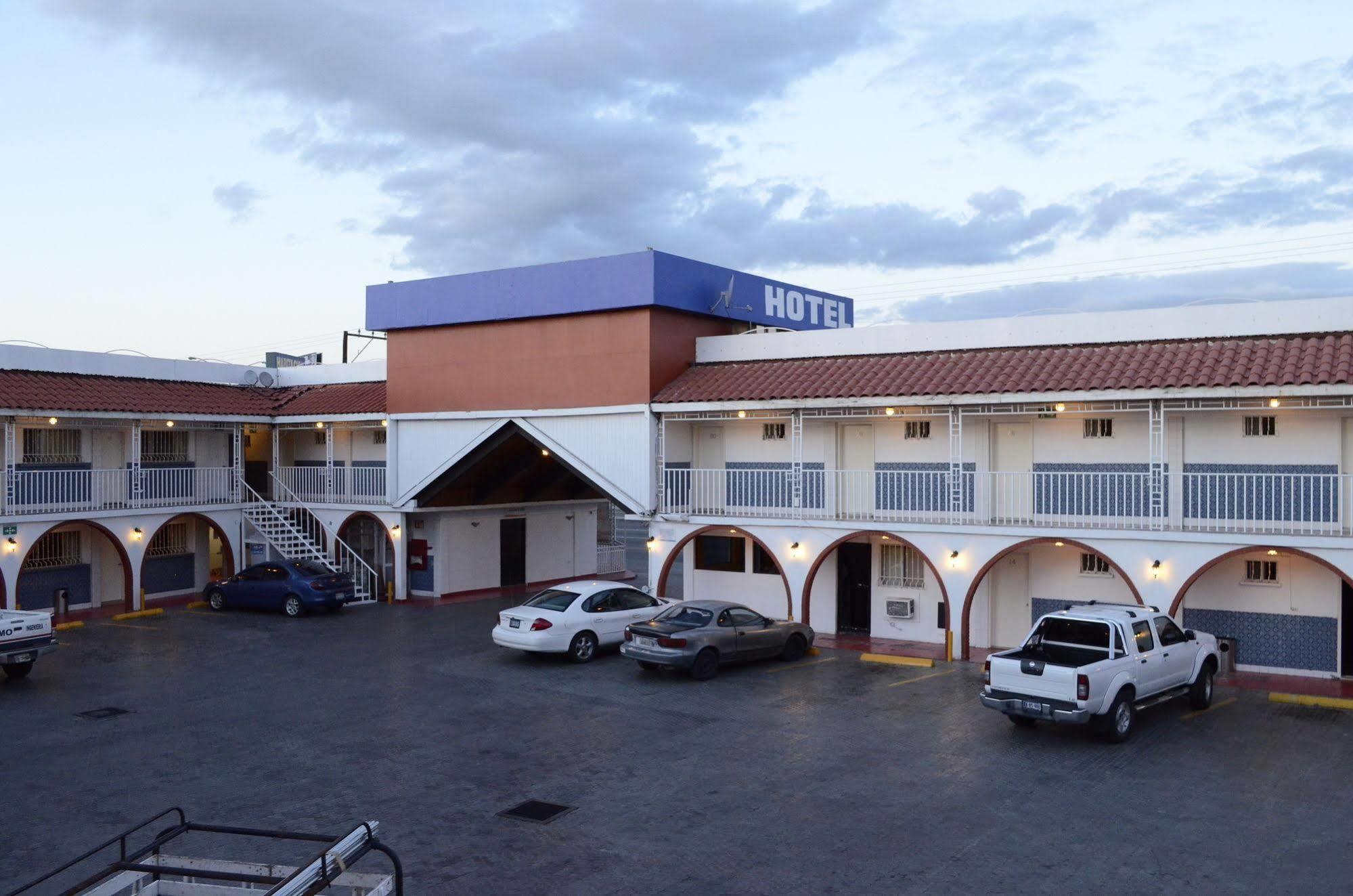 Hotel Boulevard מקסיקלי מראה חיצוני תמונה